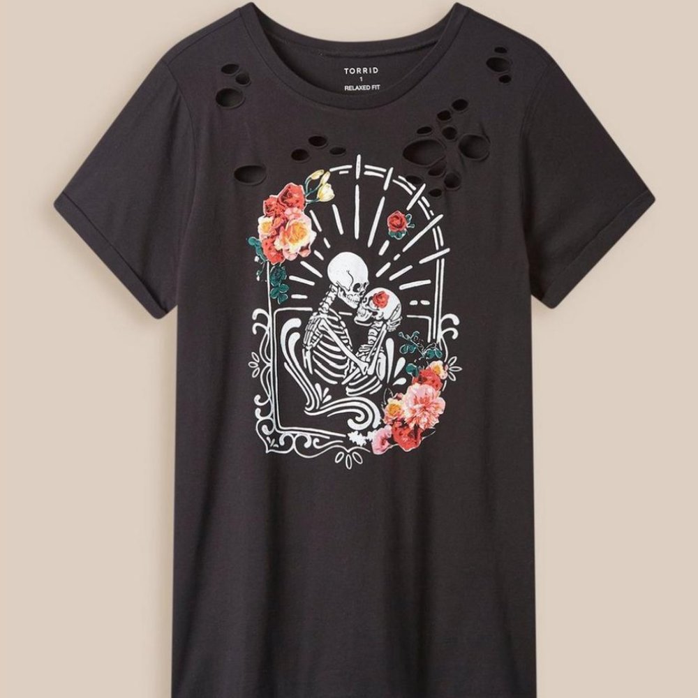 Torrid NWT Relaxed Fit Deconstructed T w/ Awesome Skeleton Graphic Size 10 to 5X
